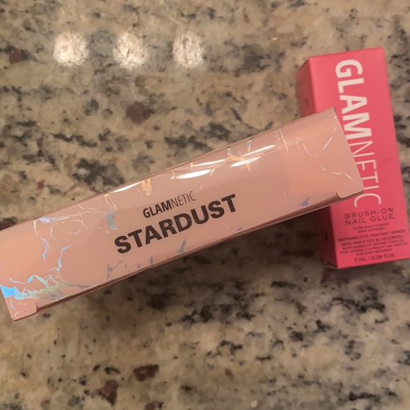 Glamnetic Stardust Reusable Press On Nails Set - Picture 2 of 3